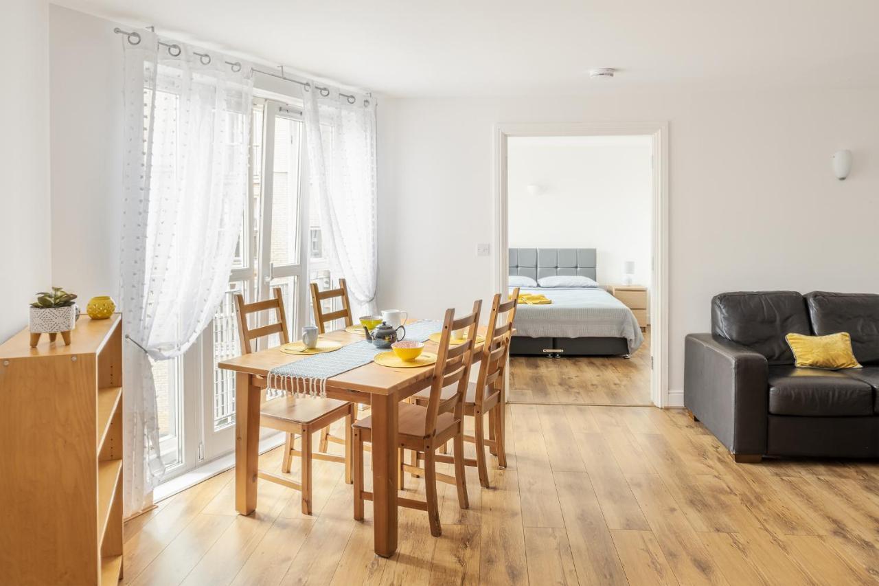 Comfortable And Bright Apartment In Tower Bridge Лондон Екстер'єр фото