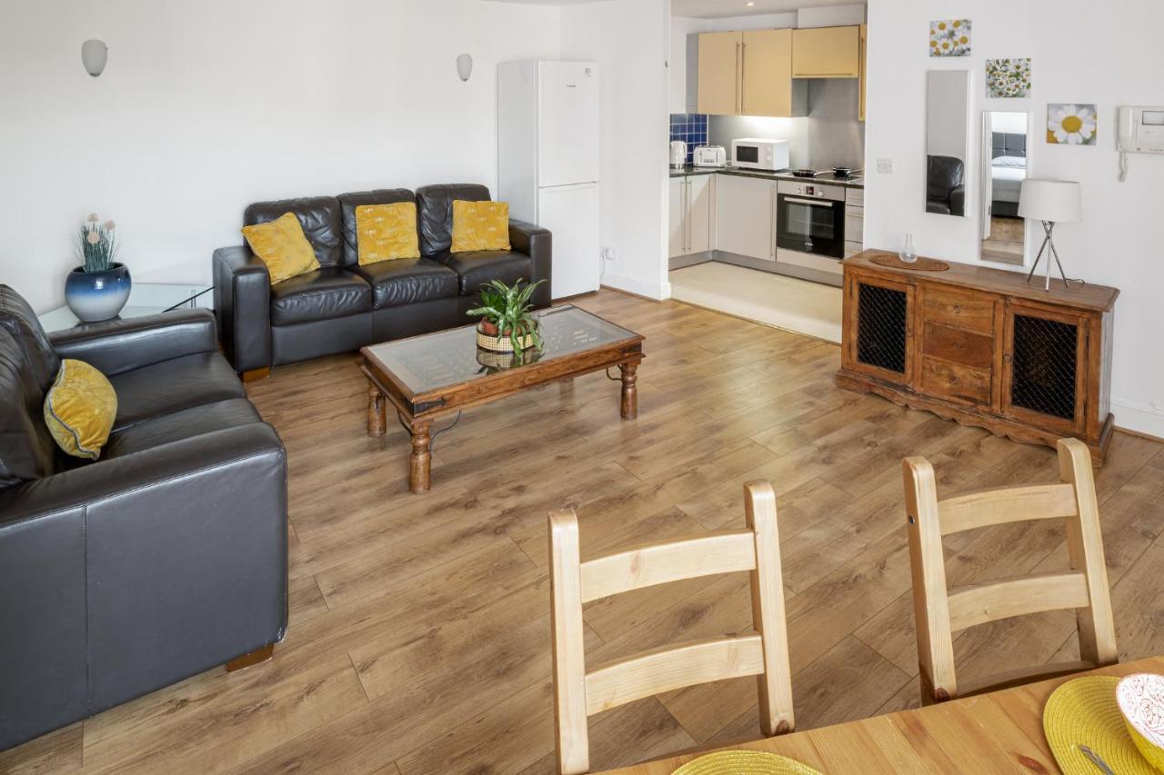 Comfortable And Bright Apartment In Tower Bridge Лондон Екстер'єр фото